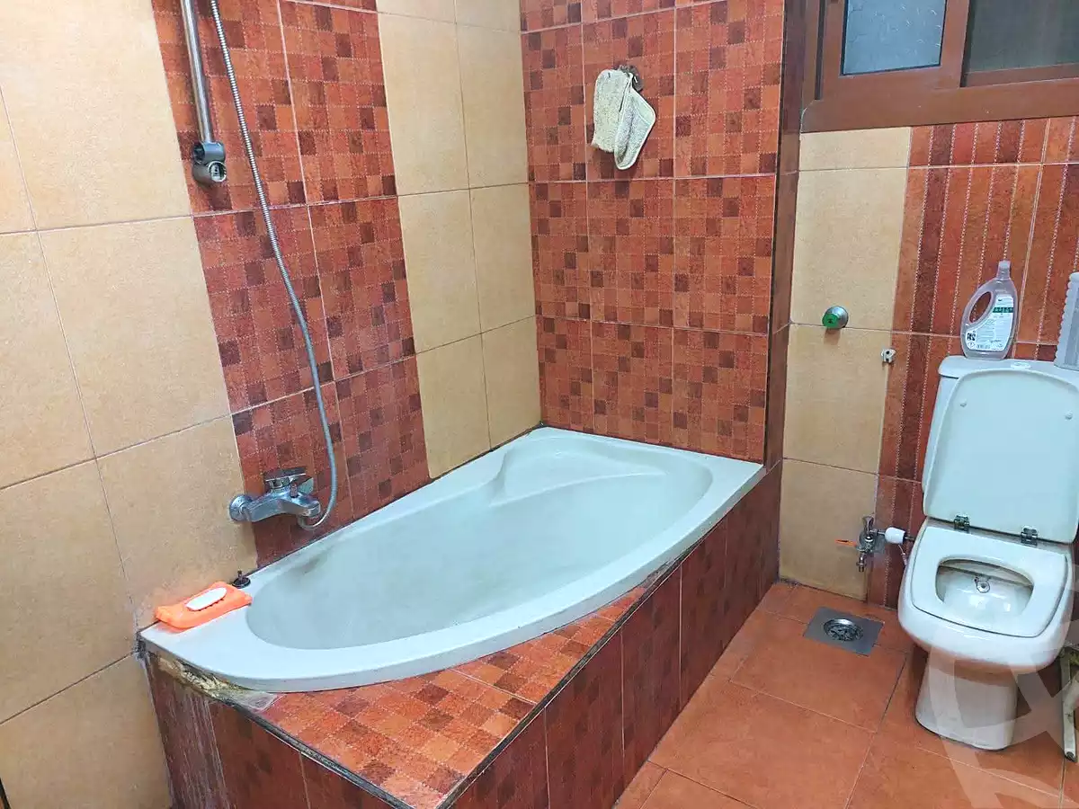 https://aqarmap.com.eg/ar/listing/6964226-for-sale-cairo-helwan-sherif-st