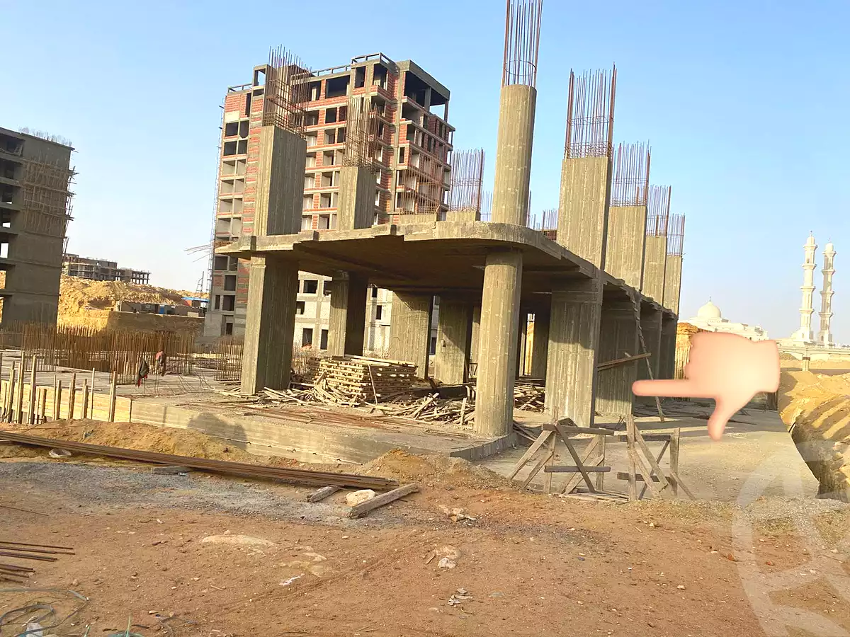 https://aqarmap.com.eg/ar/listing/6964321-for-sale-cairo-new-administrative-capital-ldwn-twn-knywn-byzns-kwmblks-dyr-msr