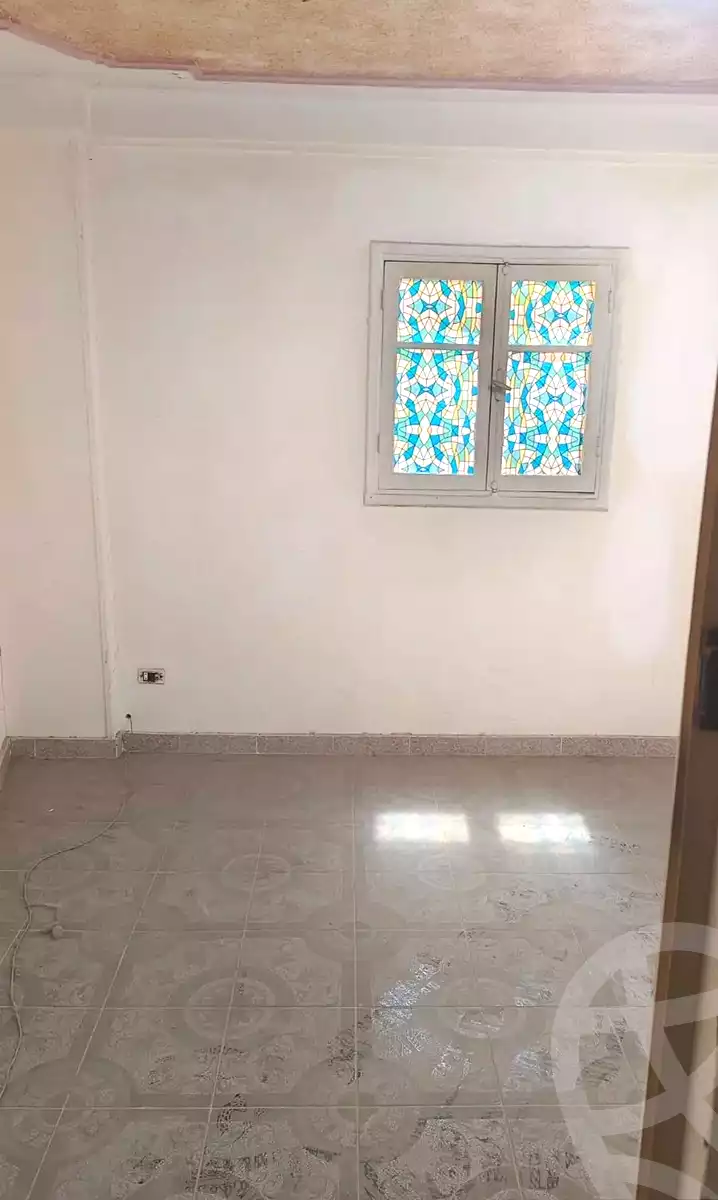 https://aqarmap.com.eg/ar/listing/6964415-for-sale-alexandria-ganaklis-shr-mrtdy-bsh