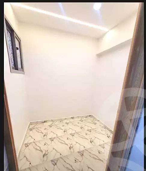 https://aqarmap.com.eg/ar/listing/6964778-for-sale-alexandria-al-agamy-lbytsh-el-hanafeya-st
