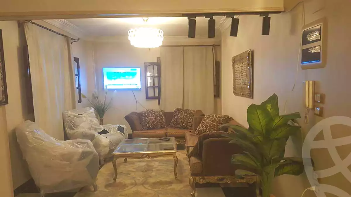 https://aqarmap.com.eg/en/listing/6965040-for-sale-cairo-helwan-madinet-el-moazafeen
