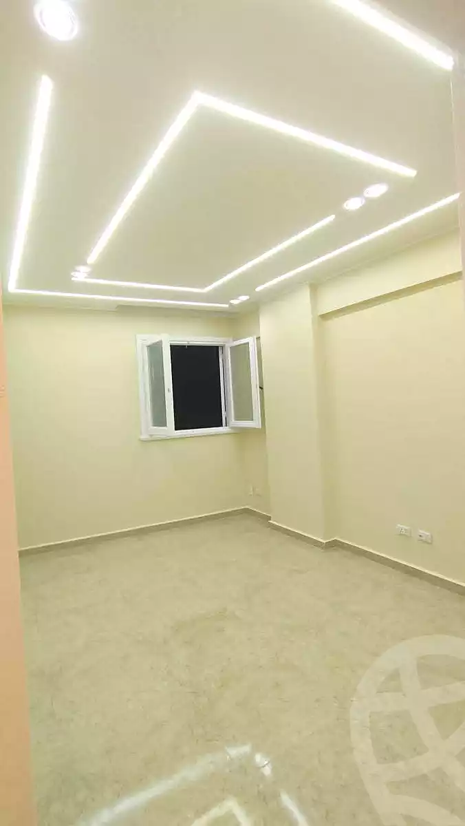 https://aqarmap.com.eg/en/listing/6965152-for-sale-alexandria-miami-el-sebaey-st