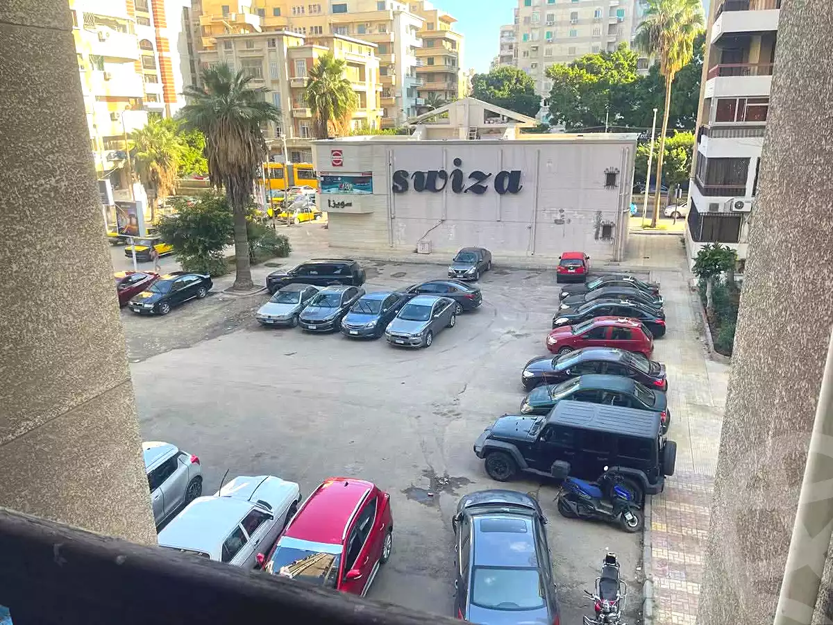 https://aqarmap.com.eg/ar/listing/6965428-for-sale-alexandria-mostafa-kamel-area