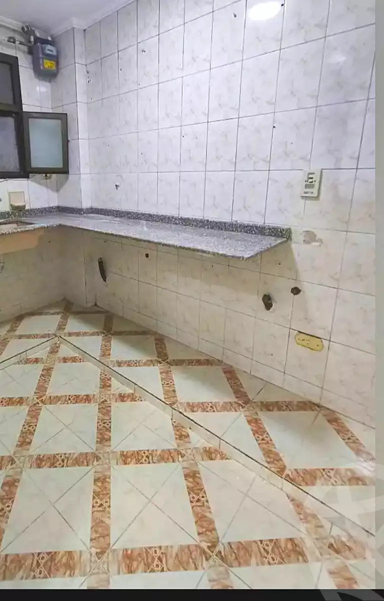https://aqarmap.com.eg/ar/listing/6965445-for-sale-alexandria-lsywf-el-seyouf-qebly-el-ras-el-souda
