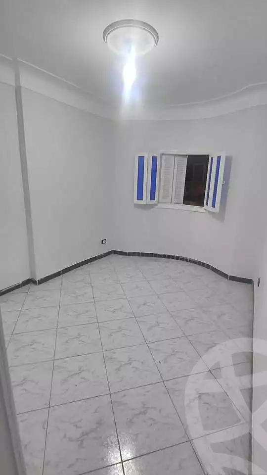 https://aqarmap.com.eg/ar/listing/6965655-for-sale-alexandria-sydy-bshr-sydy-bshr-bhry-shr-mhmd-njyb
