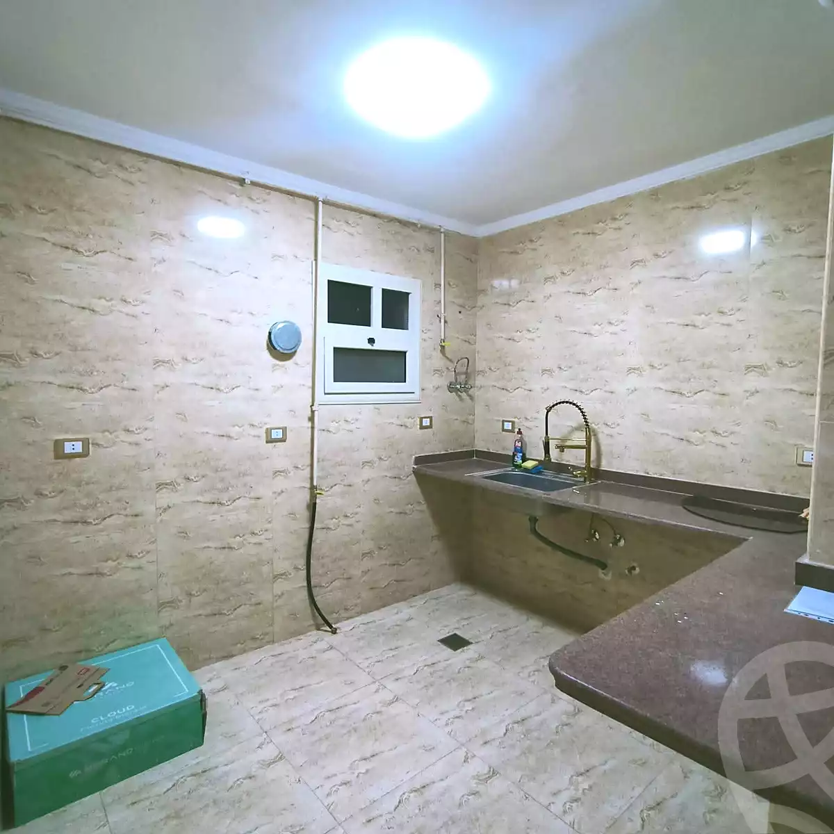 https://aqarmap.com.eg/ar/listing/6965691-for-sale-alexandria-al-agamy-lbytsh-bianchiii