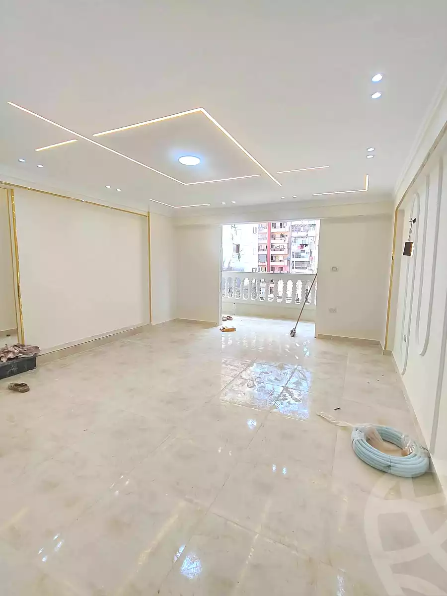 https://aqarmap.com.eg/ar/listing/6965706-for-sale-alexandria-sydy-bshr-sydy-bshr-bhry-shr-mhmwd-l-yswy