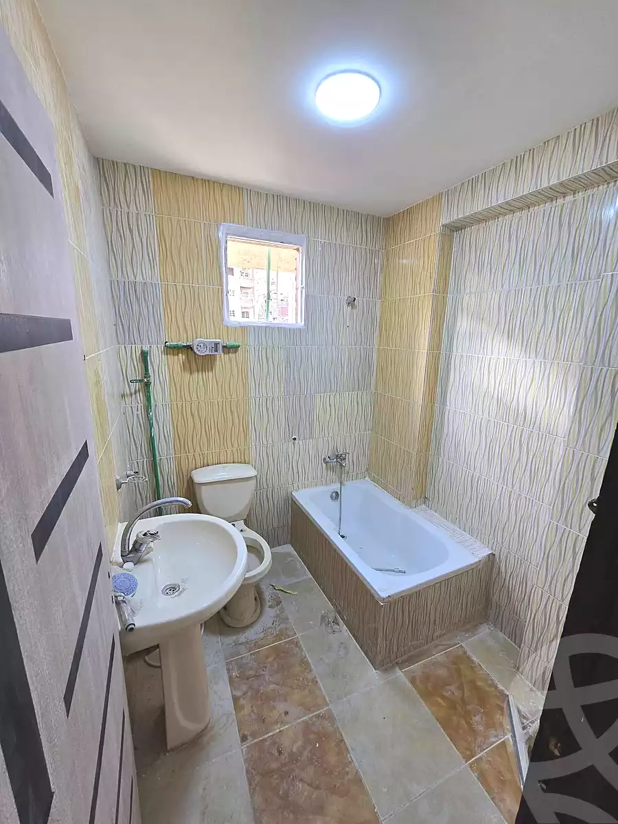 https://aqarmap.com.eg/en/listing/6965842-for-sale-alexandria-sydy-bshr-sydy-bshr-bhry-shr-mhmwd-l-yswy