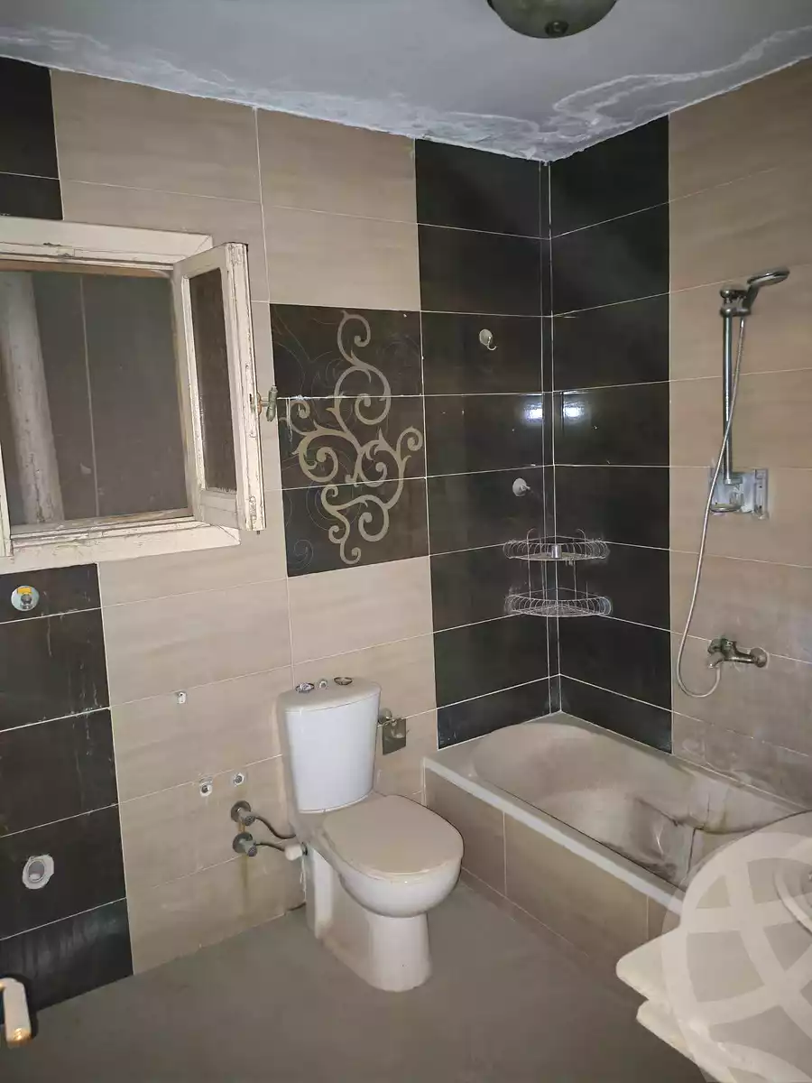 https://aqarmap.com.eg/ar/listing/6965867-for-sale-cairo-el-haram-shareaa-naser-el-thawrah