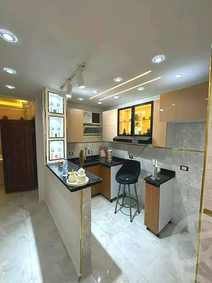 https://aqarmap.com.eg/ar/listing/6965898-for-sale-cairo-ain-shams-ahmed-esmat-st