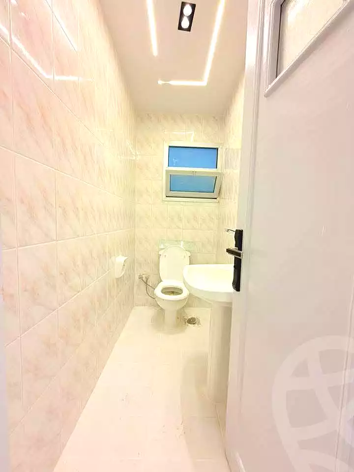 https://aqarmap.com.eg/en/listing/6966108-for-sale-alexandria-al-agamy