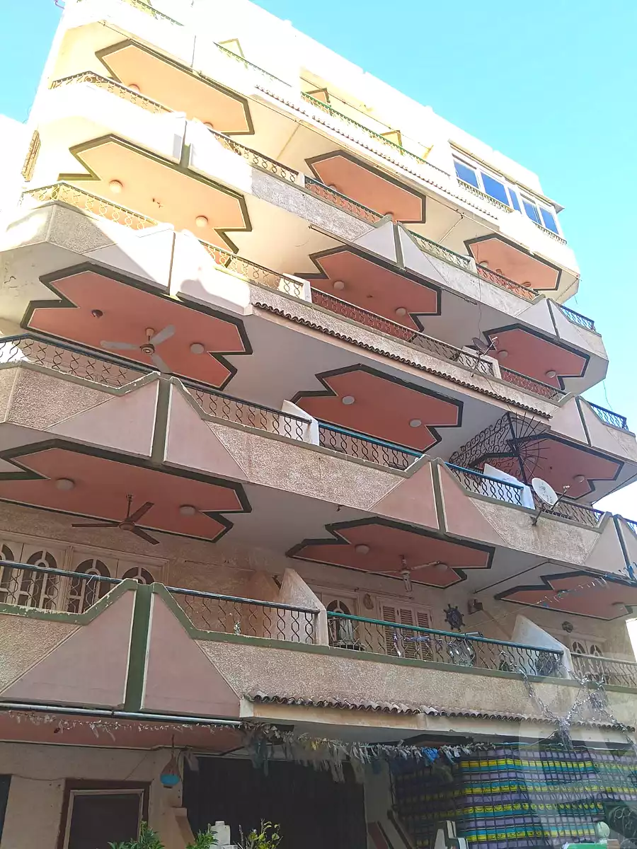 https://aqarmap.com.eg/ar/listing/6966372-for-sale-alexandria-al-agamy-shataa-el-nakheel