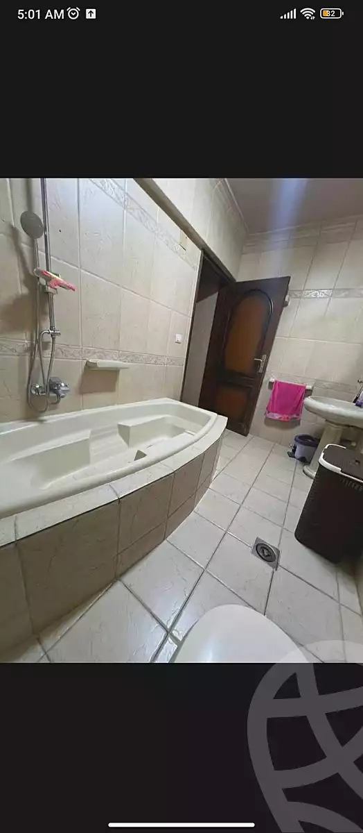 https://aqarmap.com.eg/ar/listing/6966456-for-sale-cairo-helwan-helwan-el-sharkeya-heidar-st