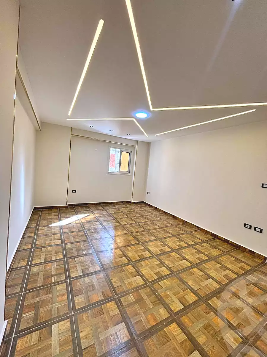 https://aqarmap.com.eg/ar/listing/6966519-for-sale-alexandria-sydy-bshr-sydy-bshr-bhry-khalil-hamada-st