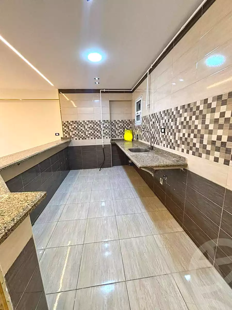 https://aqarmap.com.eg/ar/listing/6966702-for-sale-alexandria-sydy-bshr-sydy-bshr-bhry-khalil-hamada-st