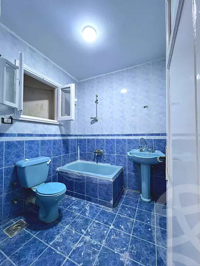 https://aqarmap.com.eg/ar/listing/6966727-for-sale-alexandria-al-agamy-shataa-el-nakheel