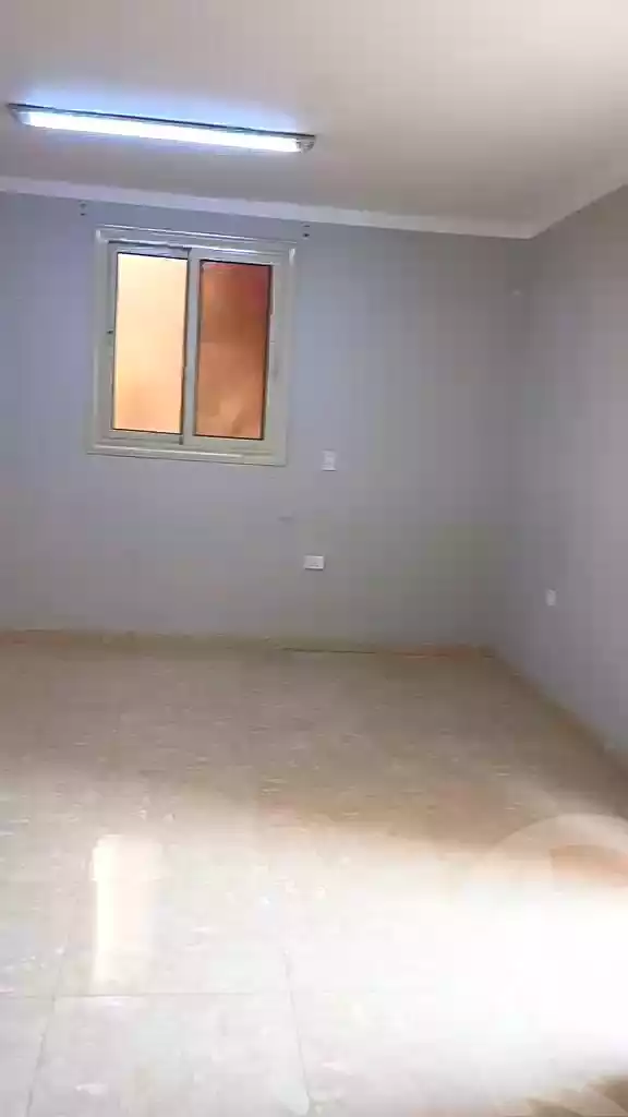 https://aqarmap.com.eg/ar/listing/6967001-for-rent-cairo-ain-shams