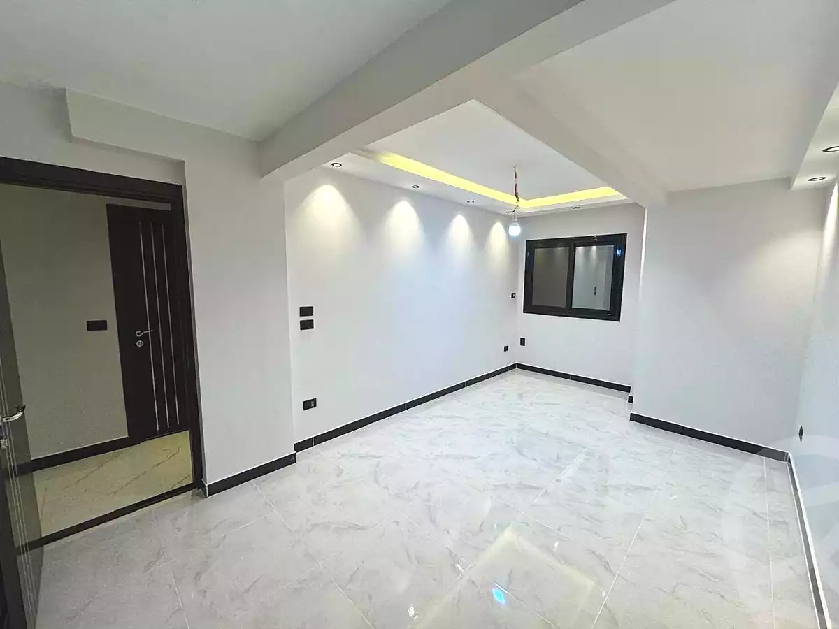 https://aqarmap.com.eg/en/listing/6967655-for-sale-cairo-mokattam-lhdb-l-ly-shareaa-9