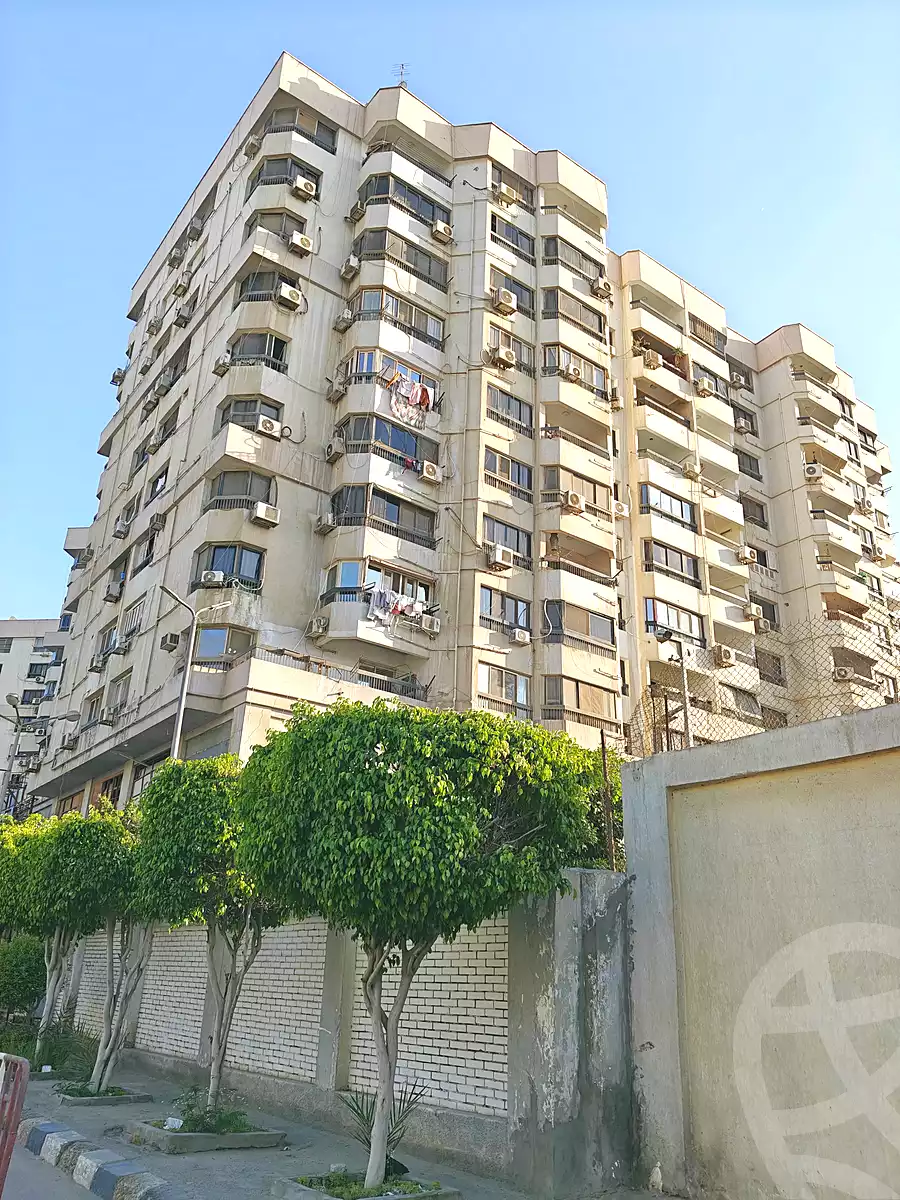 https://aqarmap.com.eg/ar/listing/6967846-for-sale-cairo-nasr-city-abbas-el-akkad