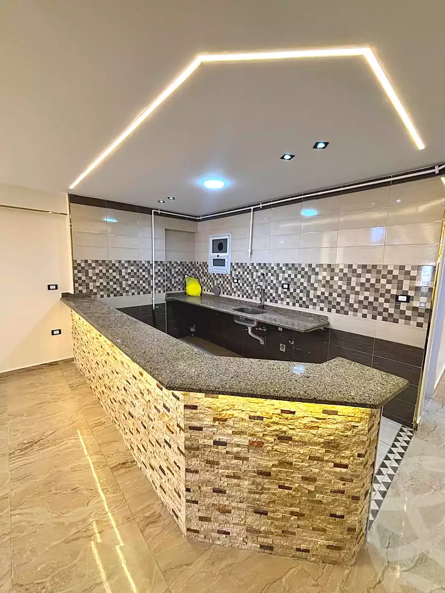 https://aqarmap.com.eg/ar/listing/6968020-for-sale-alexandria-sydy-bshr-sydy-bshr-bhry-khalil-hamada-st