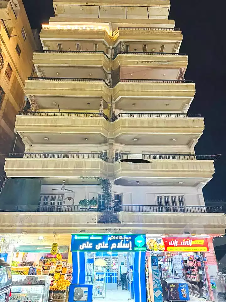 https://aqarmap.com.eg/en/listing/6966670-for-sale-alexandria-al-agamy-shataa-el-nakheel