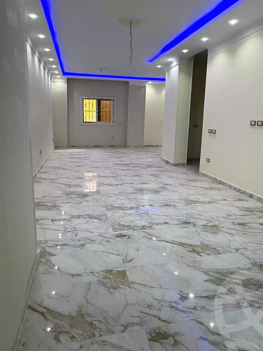https://aqarmap.com.eg/ar/listing/6969112-for-sale-cairo-el-shorouk-lmntq-lwl-neighbourhood-1