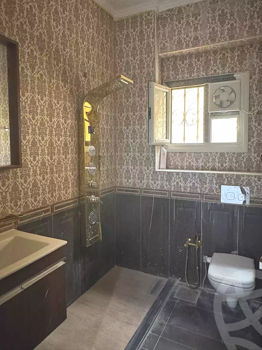 https://aqarmap.com.eg/ar/listing/6969112-for-sale-cairo-el-shorouk-lmntq-lwl-neighbourhood-1