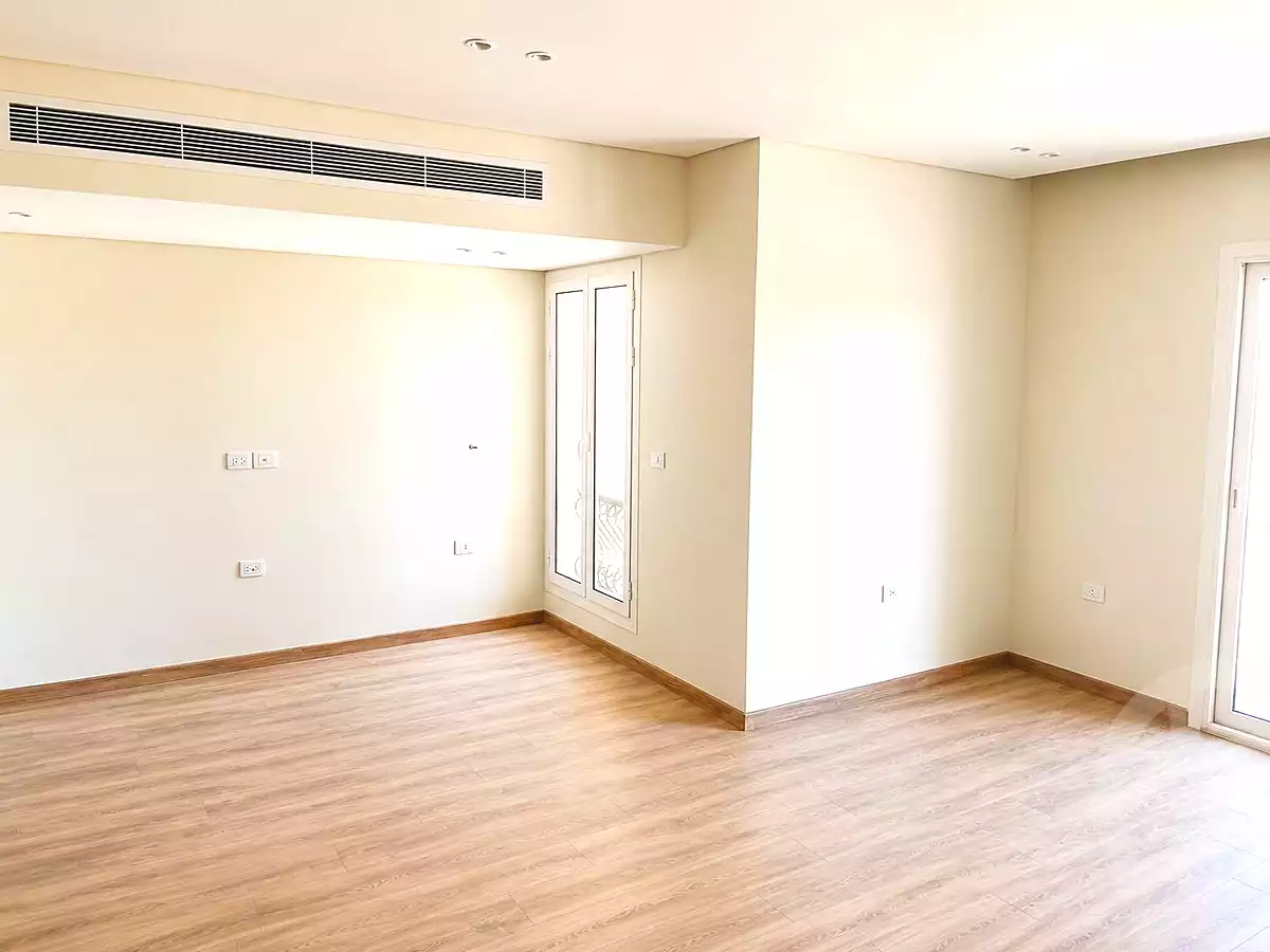 https://aqarmap.com.eg/ar/listing/6969402-for-rent-cairo-new-cairo-compounds-mountain-view-hyde-park