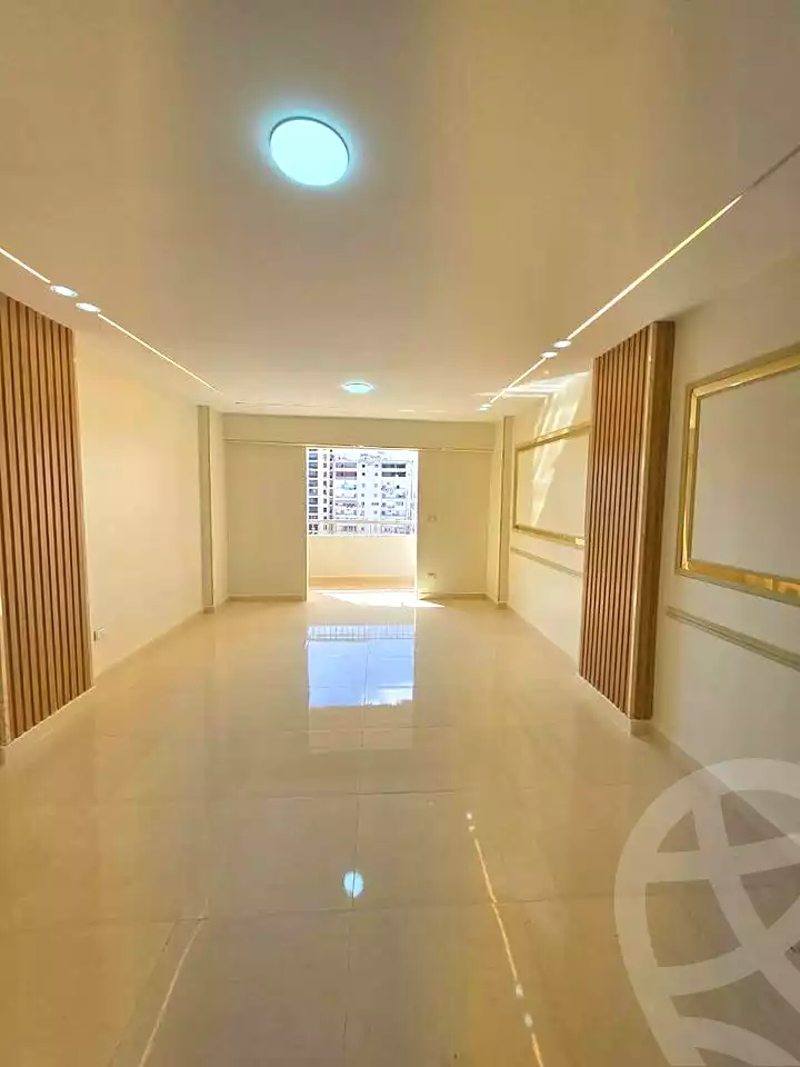 https://aqarmap.com.eg/ar/listing/6969830-for-sale-alexandria-miami-iskandar-ibrahim-st
