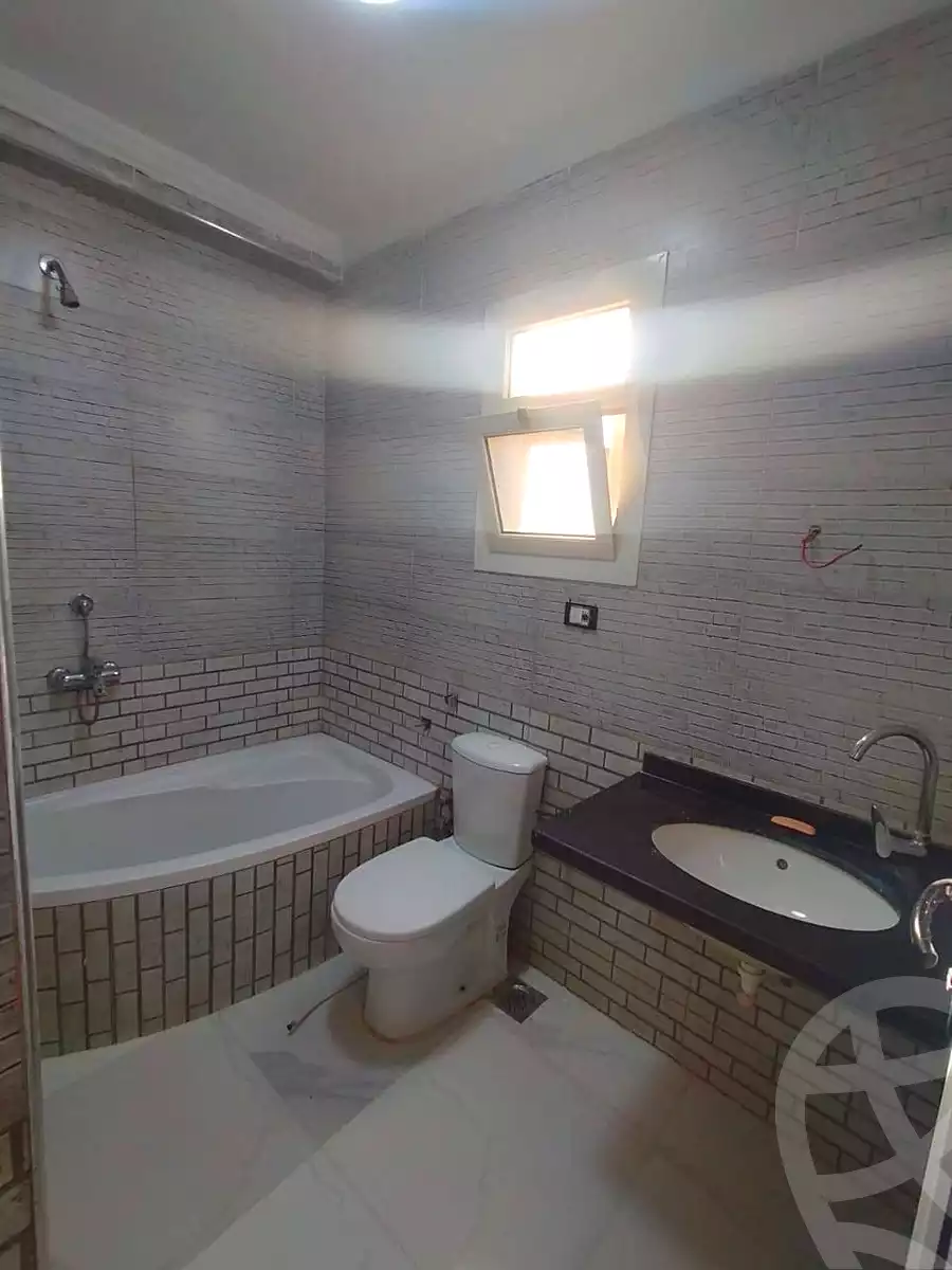 https://aqarmap.com.eg/en/listing/6969900-for-sale-alexandria-lsywf-el-falki