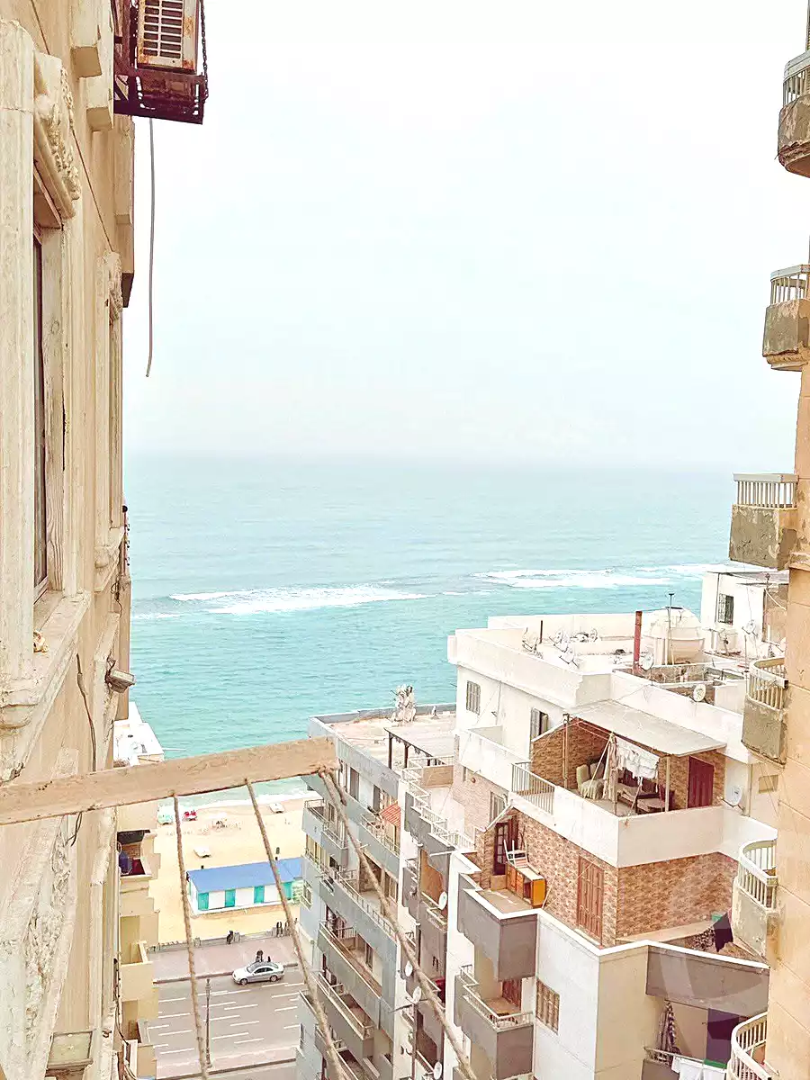 https://aqarmap.com.eg/en/listing/6969985-for-sale-alexandria-el-asafra-l-sfr-bhry