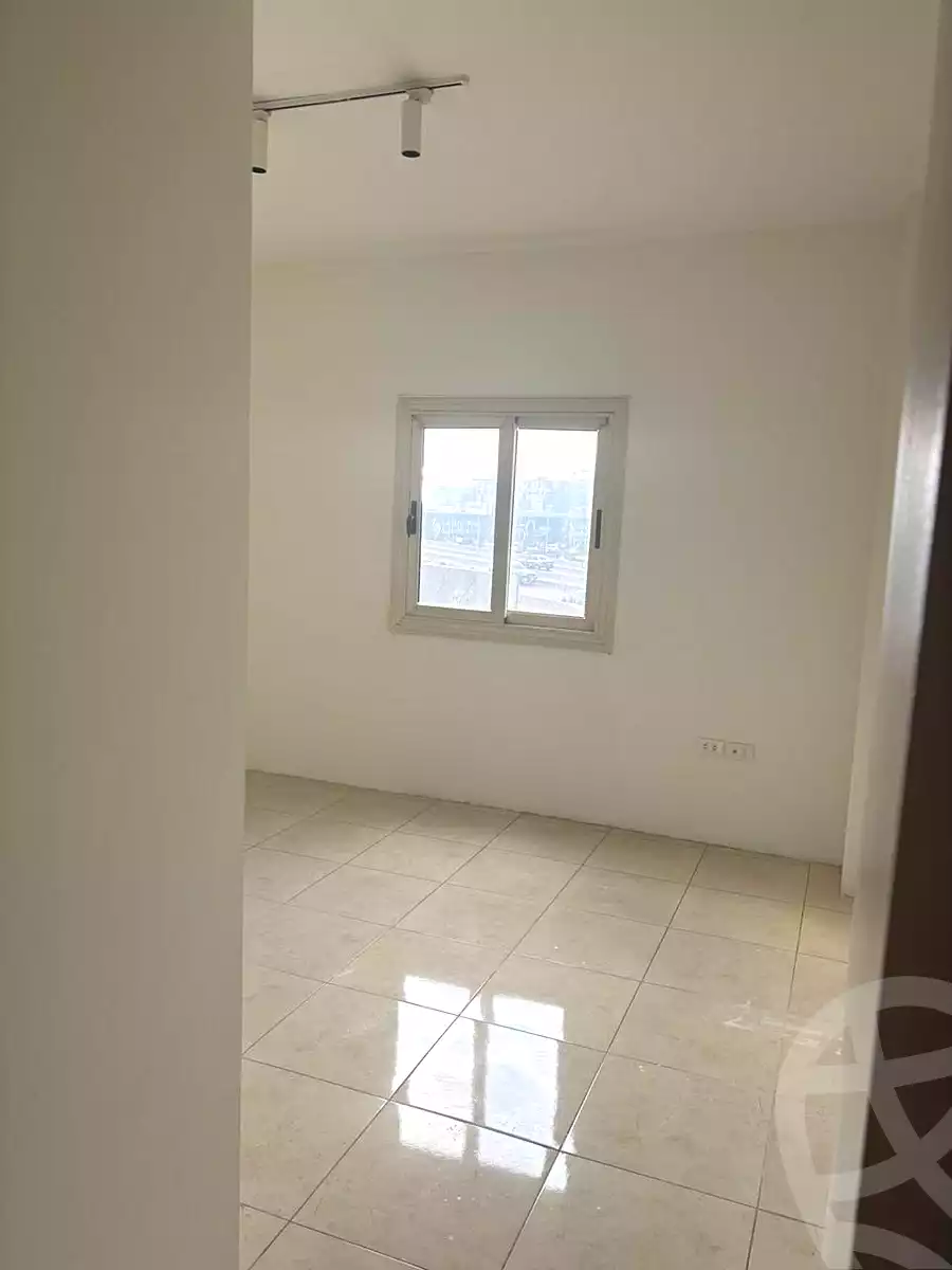 https://aqarmap.com.eg/ar/listing/6969997-for-sale-cairo-new-cairo-compounds-leila-compound