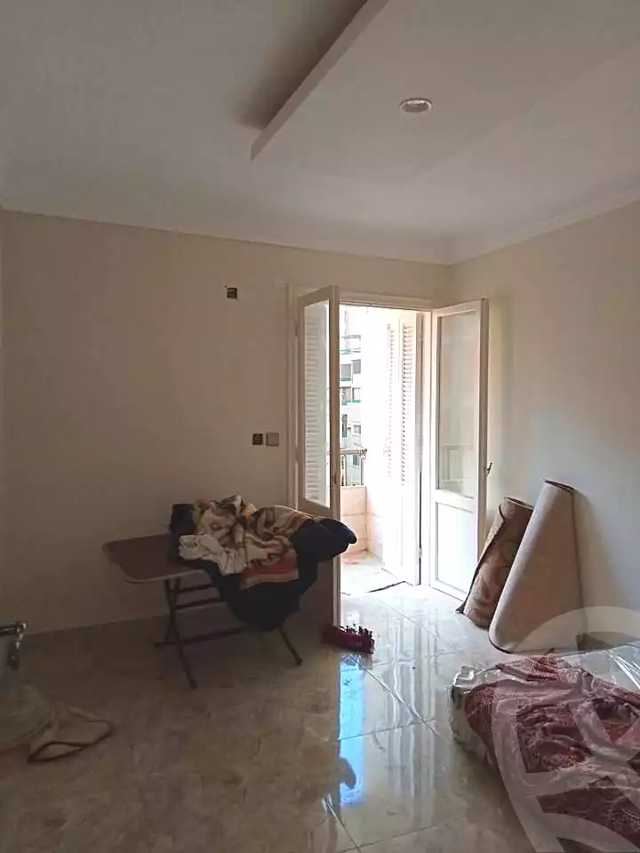 https://aqarmap.com.eg/en/listing/6970094-for-sale-alexandria-sydy-bshr-sydy-bshr-bhry-shr-khld-bn-lwlyd