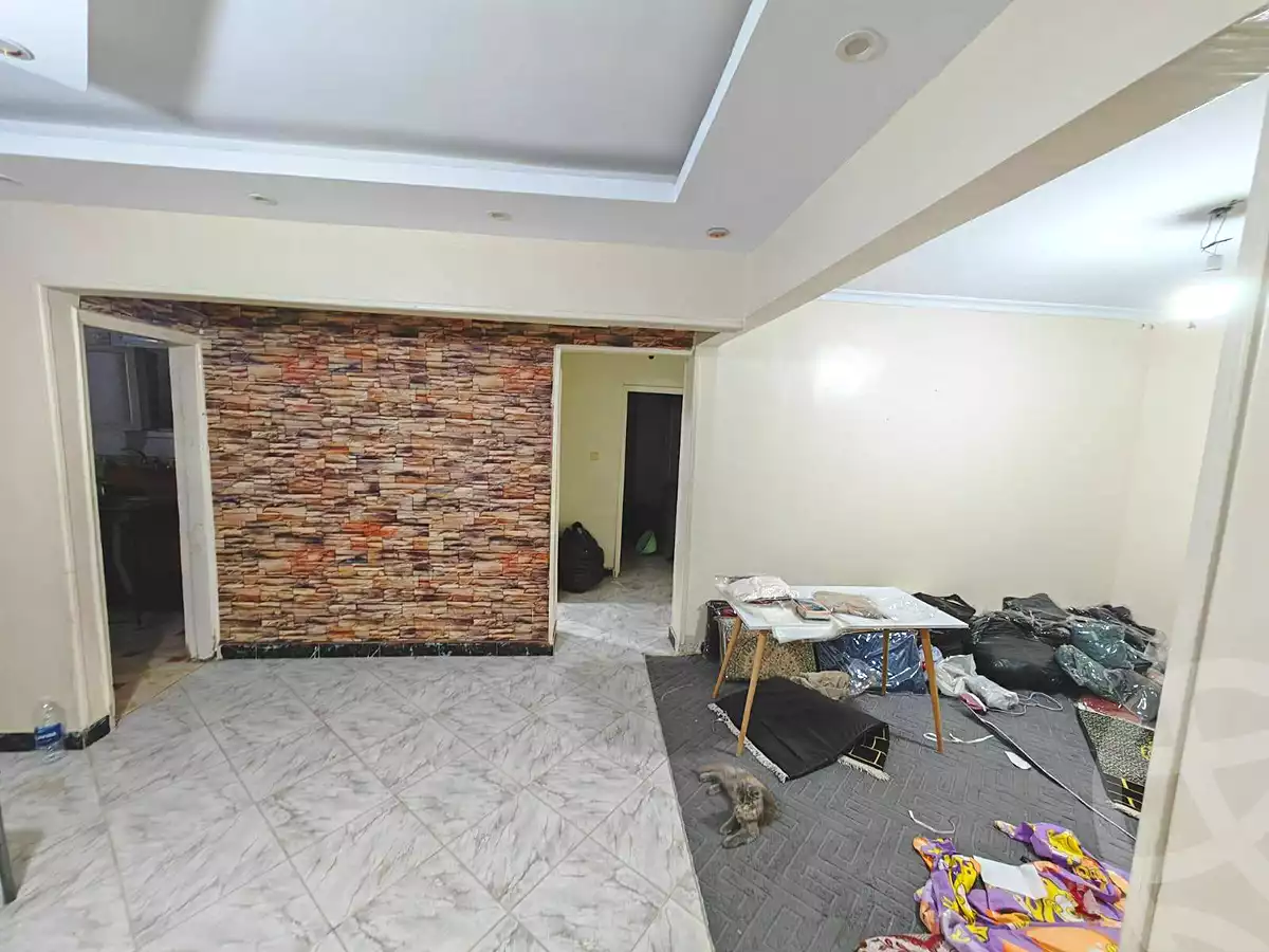 https://aqarmap.com.eg/ar/listing/6970189-for-rent-cairo-helwan-helwan-el-sharkeya-latif-basha-st