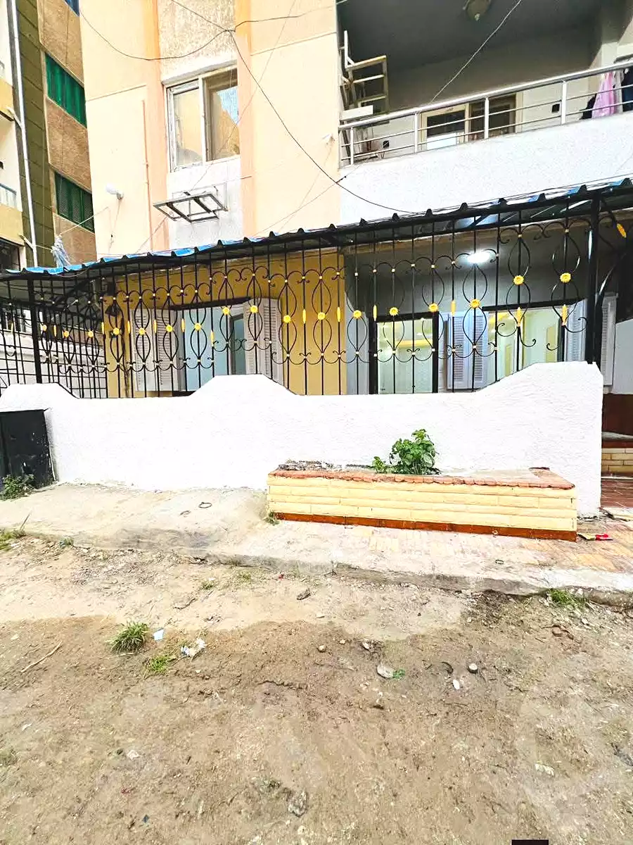 https://aqarmap.com.eg/ar/listing/6970263-for-sale-alexandria-al-agamy-shataa-el-nakheel