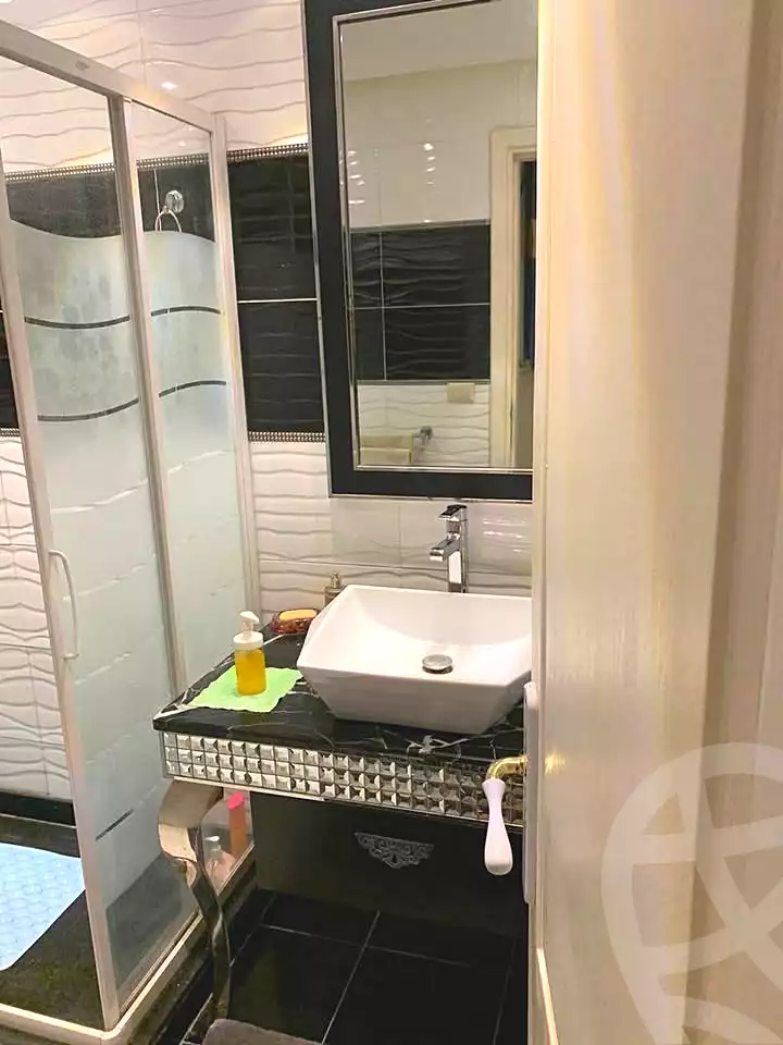 https://aqarmap.com.eg/en/listing/6970246-for-sale-alexandria-zezenia
