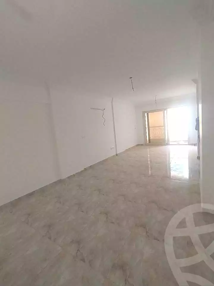 https://aqarmap.com.eg/ar/listing/6970656-for-rent-alexandria-lsywf-gamila-city-compound