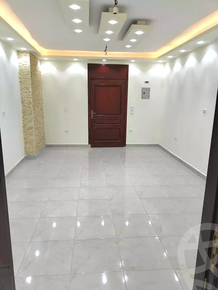 https://aqarmap.com.eg/ar/listing/6970848-for-rent-cairo-el-maadi-zahraa-el-maadi-al-khamseen-st