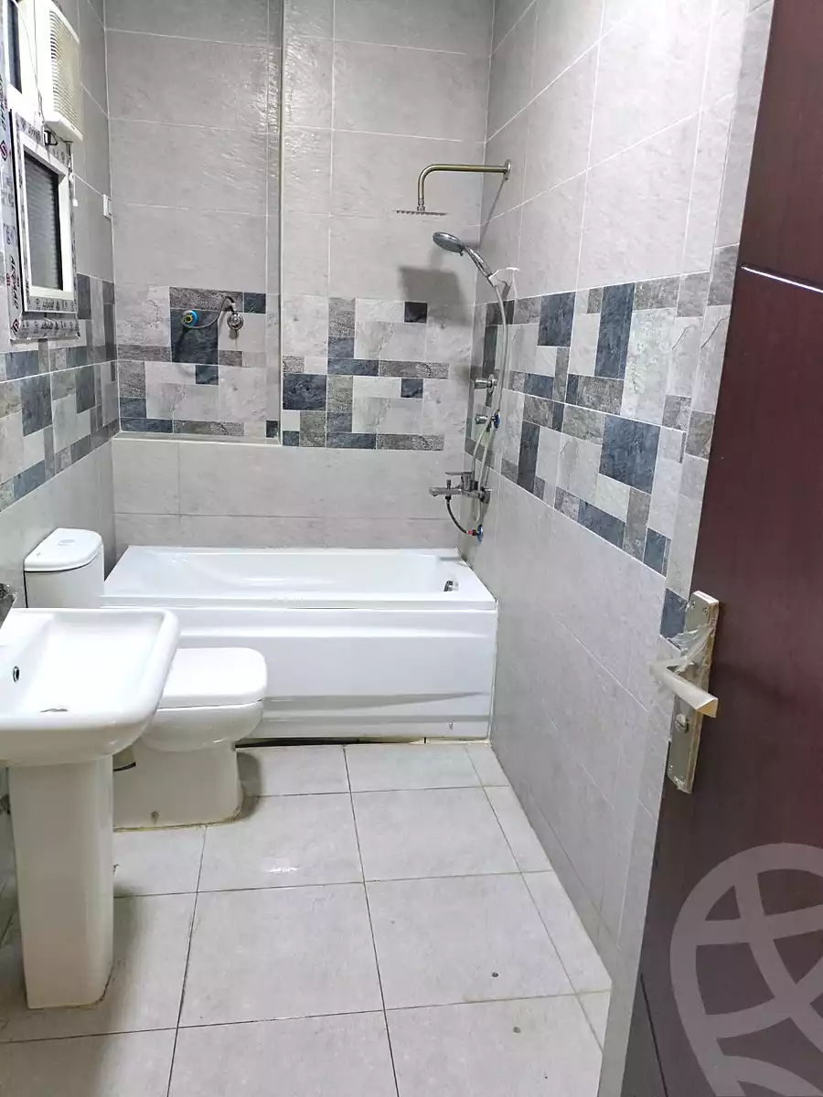 https://aqarmap.com.eg/ar/listing/6970848-for-rent-cairo-el-maadi-zahraa-el-maadi-al-khamseen-st