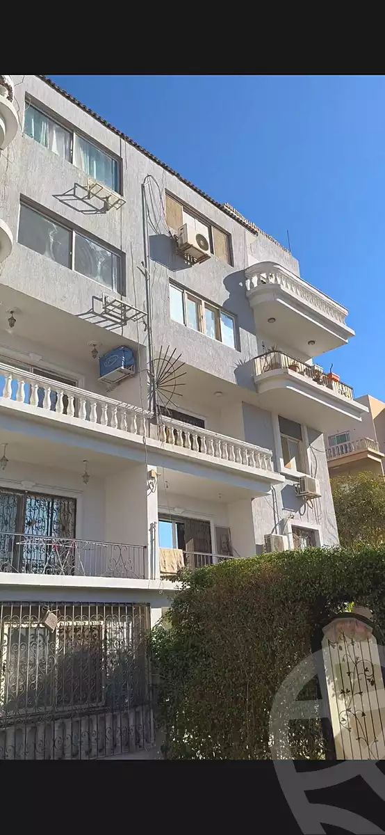 https://aqarmap.com.eg/ar/listing/6970874-for-sale-cairo-new-cairo-compounds-el-masrawiyeh