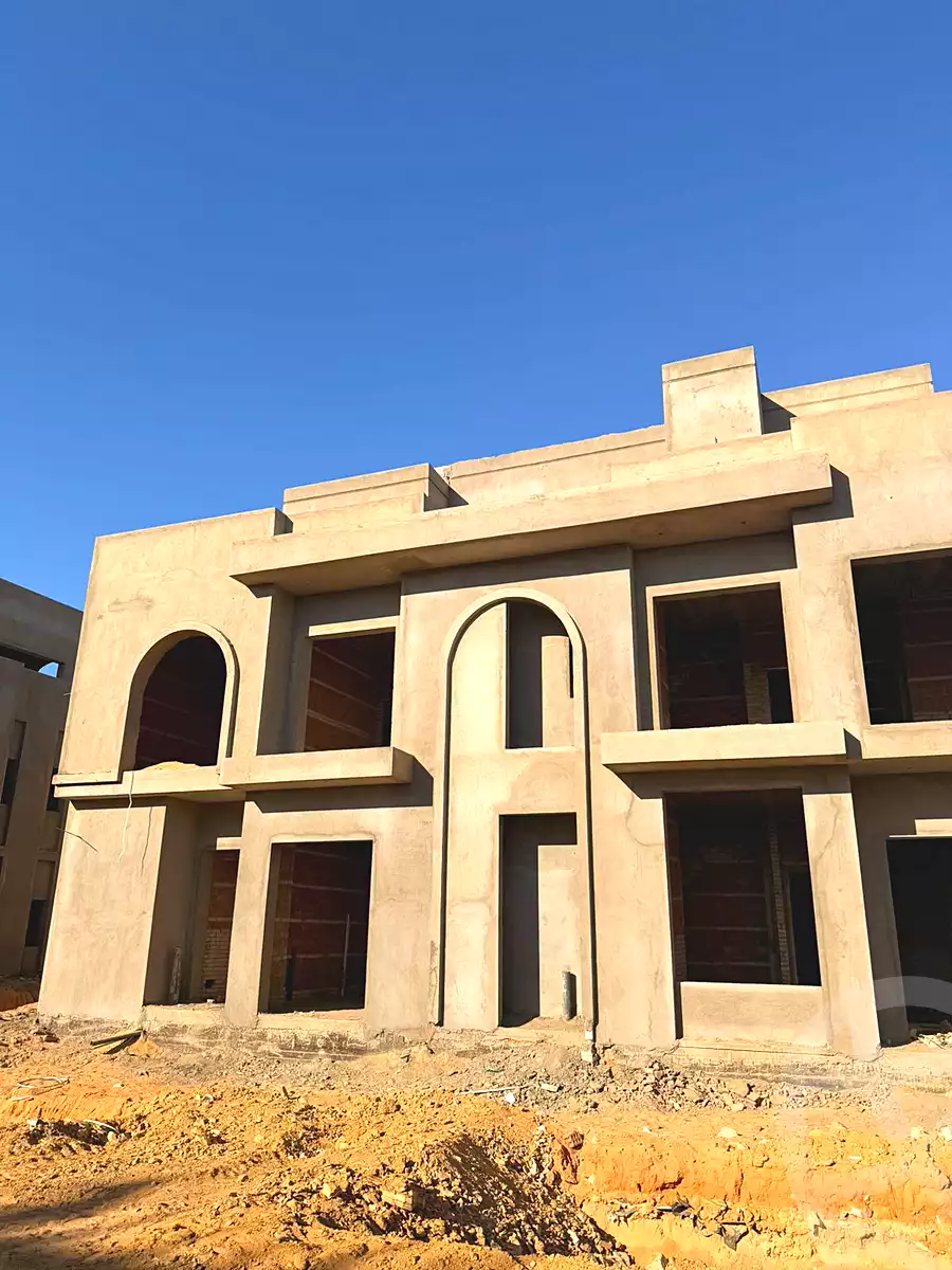 https://aqarmap.com.eg/ar/listing/6971290-for-sale-cairo-new-cairo-compounds-zyd-yst