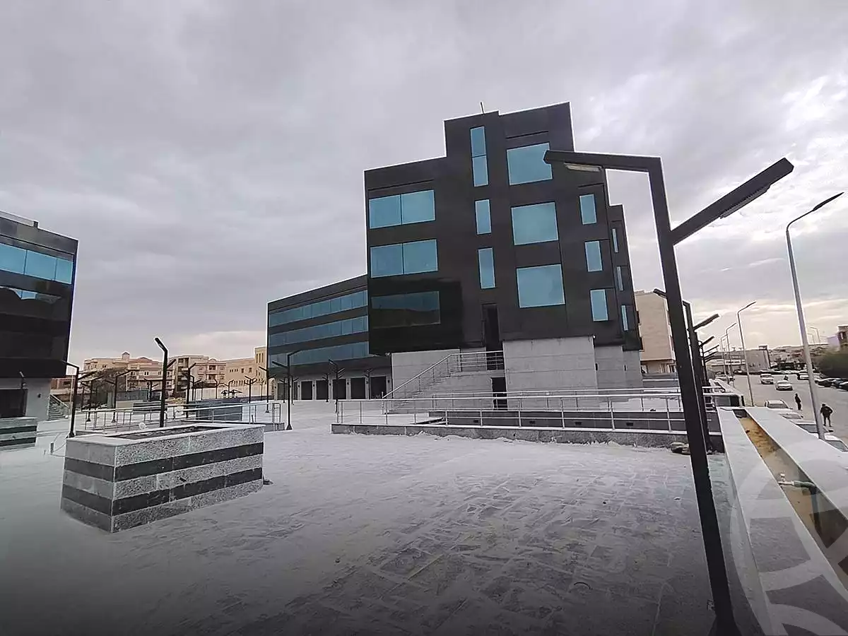 https://aqarmap.com.eg/ar/listing/6971616-for-sale-cairo-new-cairo-compounds-rio-mall