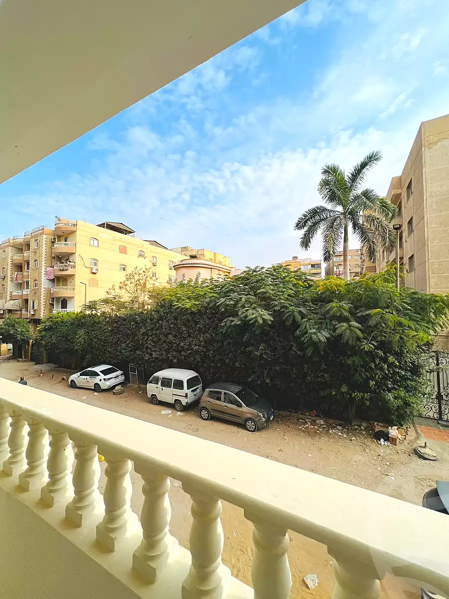 https://aqarmap.com.eg/en/listing/6971678-for-sale-cairo-hadayek-el-ahram-mntq-b