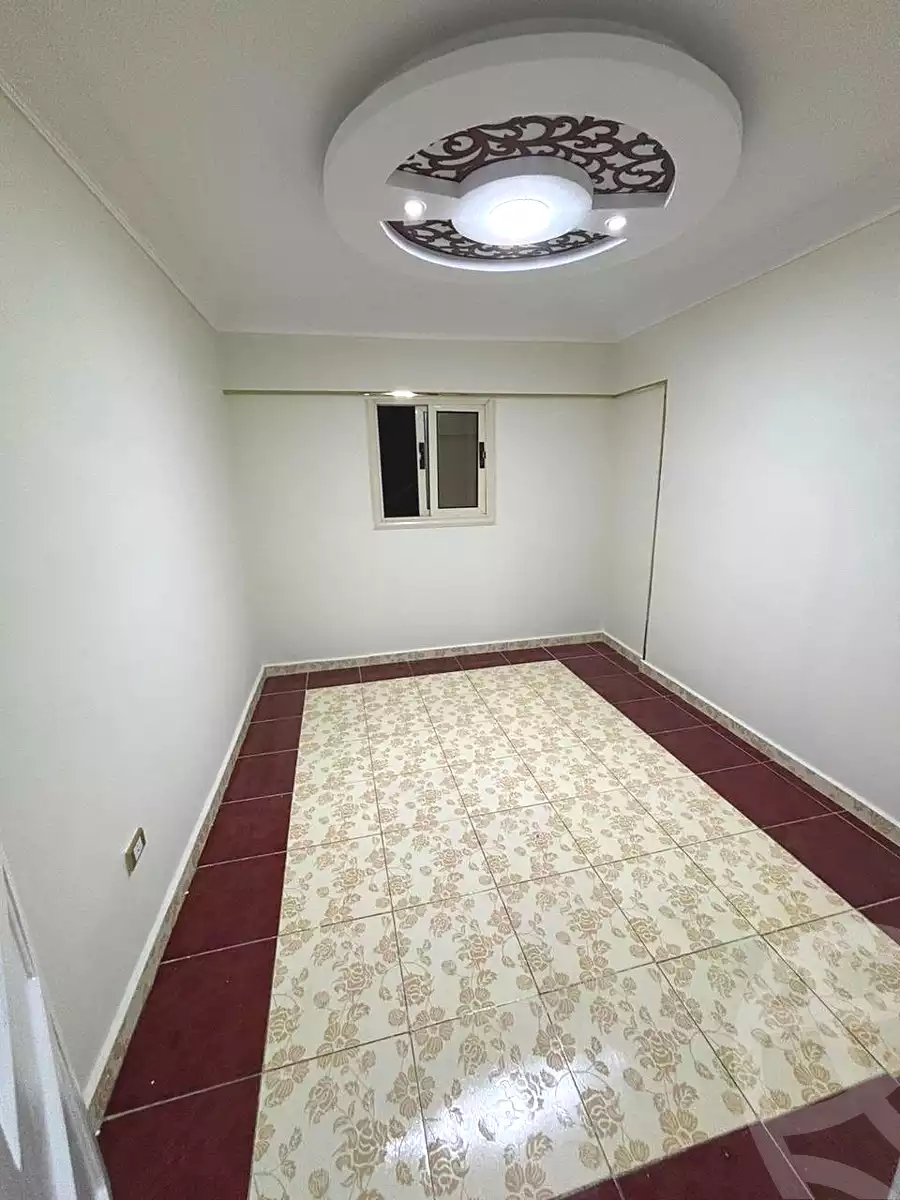 https://aqarmap.com.eg/en/listing/6972068-for-sale-alexandria-el-asafra-l-sfr-bhry