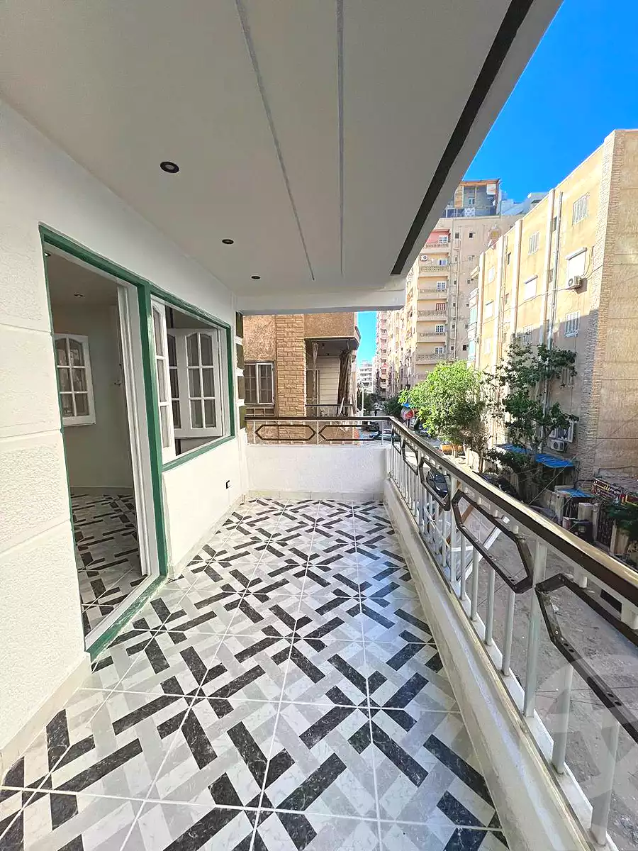 https://aqarmap.com.eg/ar/listing/6972254-for-sale-alexandria-al-agamy-shataa-el-nakheel