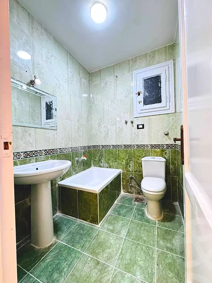 https://aqarmap.com.eg/ar/listing/6972271-for-sale-alexandria-al-agamy-shataa-el-nakheel