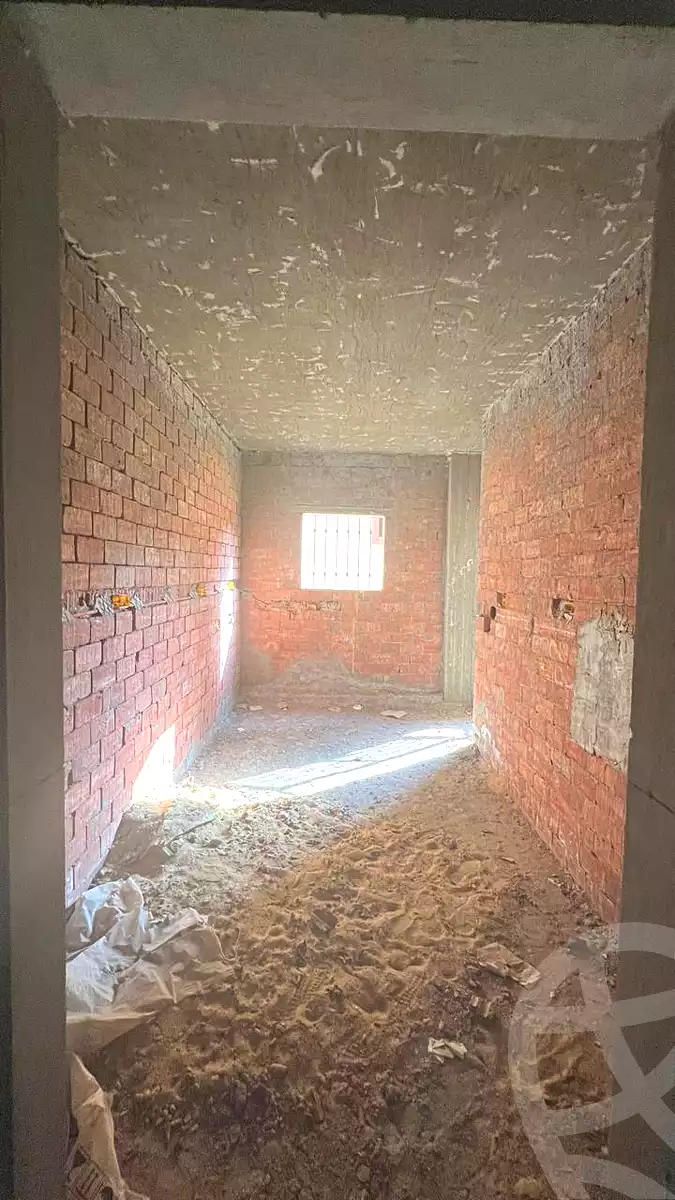 https://aqarmap.com.eg/ar/listing/6972431-for-sale-cairo-new-cairo-south-investors-zizinia-st