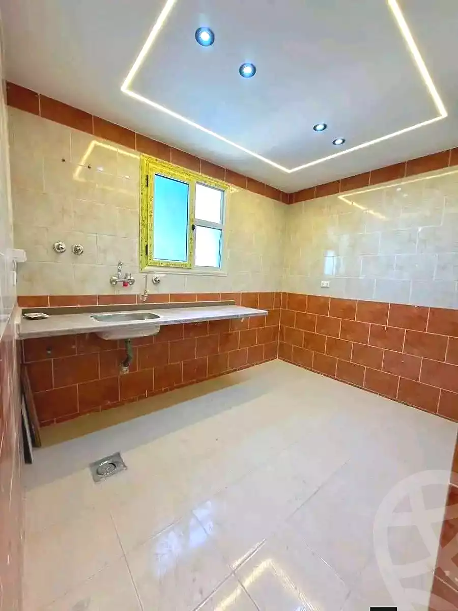 https://aqarmap.com.eg/ar/listing/6972563-for-sale-alexandria-al-agamy-lbytsh