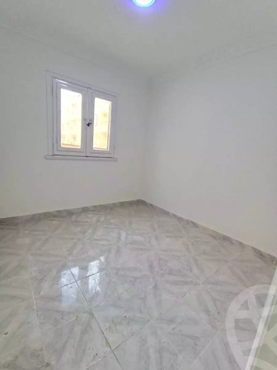 https://aqarmap.com.eg/ar/listing/6972636-for-sale-alexandria-al-agamy-shataa-el-nakheel