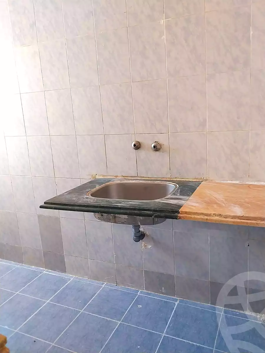 https://aqarmap.com.eg/ar/listing/6972638-for-sale-alexandria-al-agamy-shataa-el-nakheel